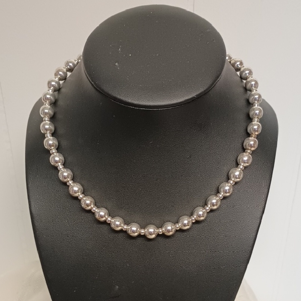 Glass Faux Pearl Silver Color Necklace